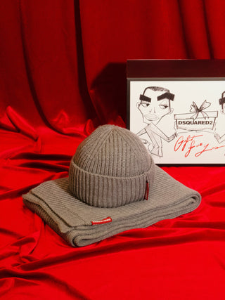 Set Sciarpa e Cappello Dsquared2 - GBM0003-01W00001